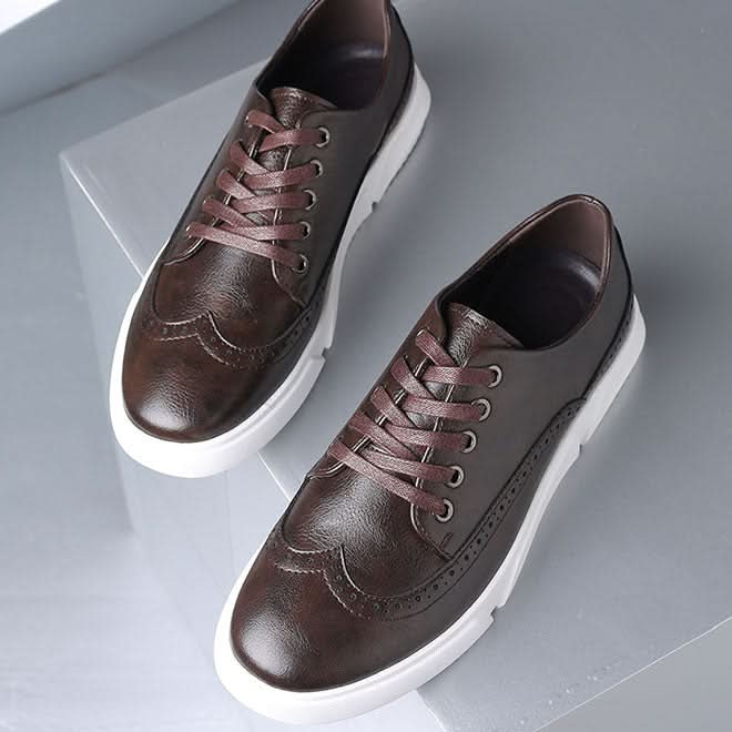 Adrián | Sneakers met broguedetail